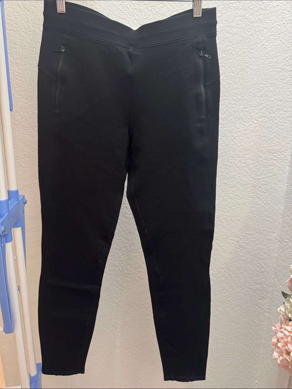 Armani Exchange women’s Black Slim Tech Joggers